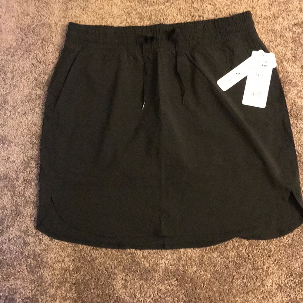 Active wear skirt